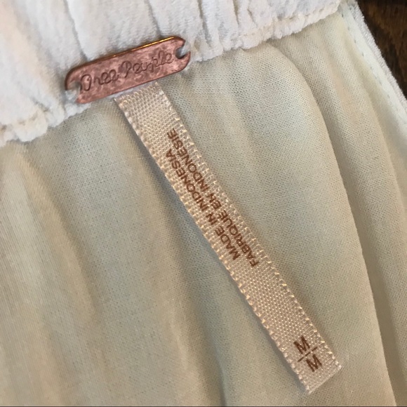 NWOT Free People deep V halter top Size Medium - Picture 3 of 6